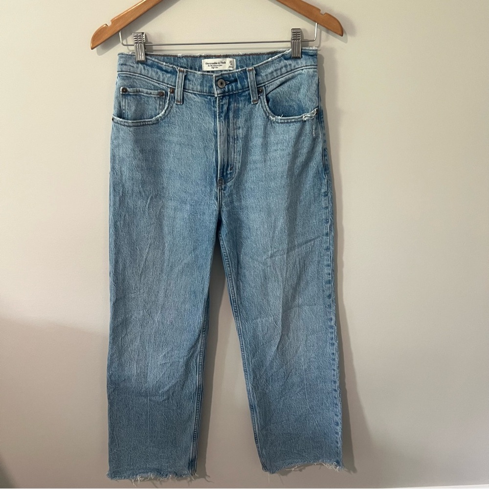 Abercrombie & Fitch Light Blue Women Jeans - Picture 4 of 9